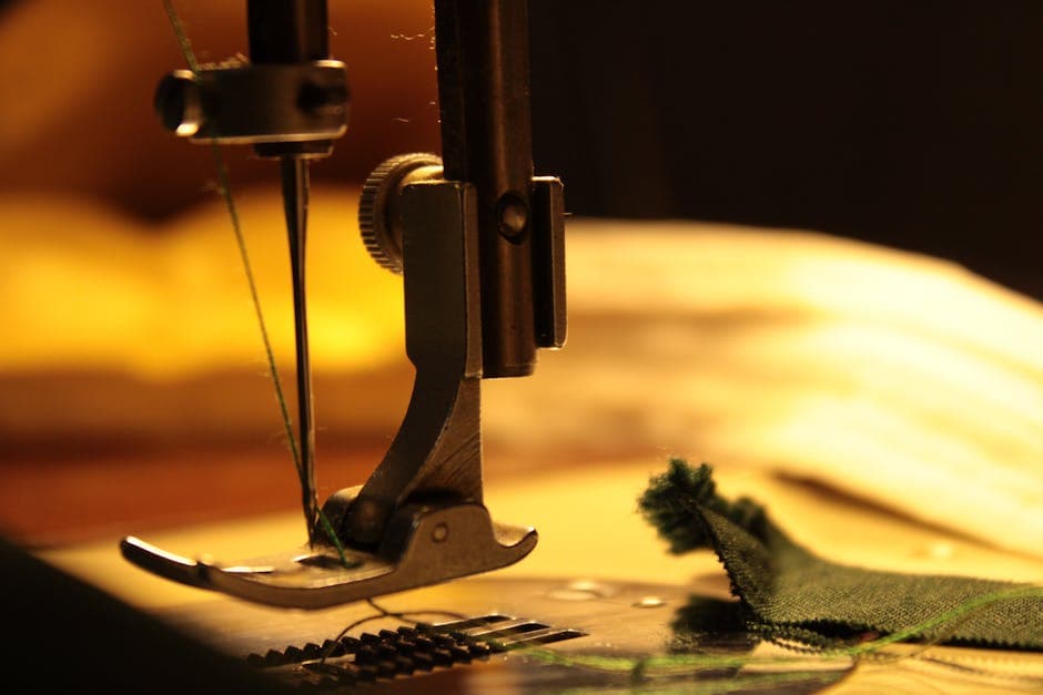 Singer Heavy Duty Sewing Machine - photo 2