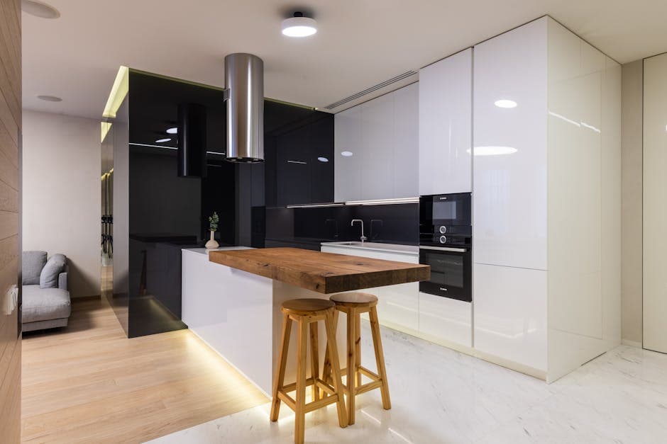 Garden-Level 2BR Apartment - photo 2