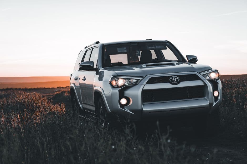 2020 Toyota RAV4 XLE - photo 3